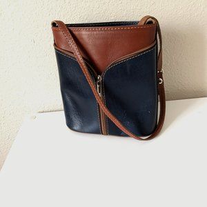 Vera Pella Crossbody Bag
